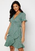 ONLY Olivia S/S Wrap Dress Chinois Green AOP: B 38