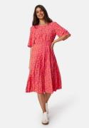 Happy Holly Eloise pleated dress Cerise / Patterned 44/46