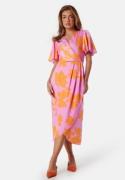 VILA Vinakita V-Neck wrap midi Patterned 36