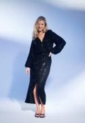 Bubbleroom Occasion Sequin Wrap Gown Black M