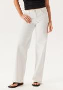 Pieces Pcselma Lw Wide Jeans Od Bright White 27/32