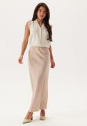 SELECTED FEMME Slfviva Sl Sun Ruffle Top Sandshell 40