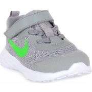 Tennarit Nike  009 REVOLUTION 6 LT  27