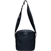 Laukut Guess  MESTRE TOP ZIP CROSSBODY HMMETU P4259  Yksi Koko