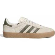 Tennarit adidas  Gazelle adv  42