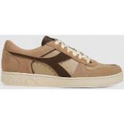 Tennarit Diadora  MAGIC BASKET LOW SUEDE LEATHER 501.178565  40