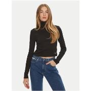 T-paidat & Poolot Calvin Klein Jeans  J20J224196  EU M