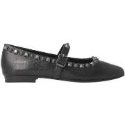 Balleriinat Ash  -  36