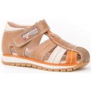 Poikien sandaalit Angelitos  450 Sandalia Camel  22