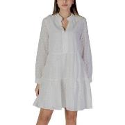 Pitkä mekko B.young  BYISARA DRESS 208812933  FR 36