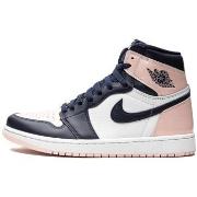 Tennarit Nike  Air Jordan 1 High OG Atmosphere (Bubble Gum)  36