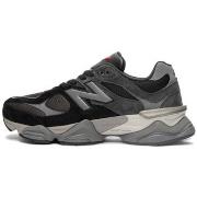 Tennarit New Balance  9060 Black Castlerock  36