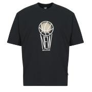 Lyhythihainen t-paita New Balance  GRAPHIC JERSEY TEE  EU S