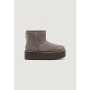 Kengät UGG  CLASSIC MINI PLATFORM I23 1134991  41