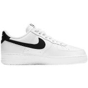 Tennarit Nike  Air Force 1 '07  40