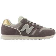 Tennarit New Balance  373  38