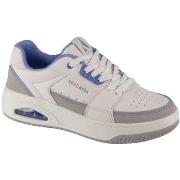 Tennarit Skechers  Uno Court Courted Style  36