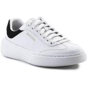 Kengät Skechers  Cordova Classic-Lighto 232858-WBK White Black  40