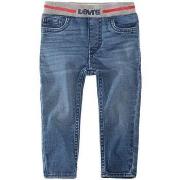 Tuulitakit Levis  -  6 kuukautta