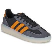 Kengät adidas  BARREDA DECODE  40