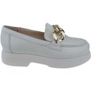 Tennarit Högl  Stacy  37