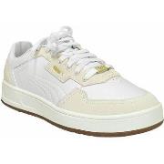 Kengät Puma  Court classic lux sd  44