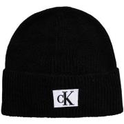Pipot Calvin Klein Jeans  SEASONAL PATCH BEANIE K50K512451  Yksi Koko