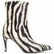 Saappaat Montevita  84665  36