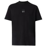 Lyhythihainen t-paita Karl Lagerfeld  A1M17011 REGULAR CURVED HEM  EU ...