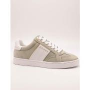 Tennarit Guess  -  37