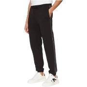 Jogging housut / Ulkoiluvaattee Calvin Klein Jeans  J30J327243  EU XXL