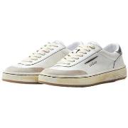 Tennarit Ghoud  -  36