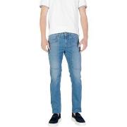 Slim-farkut Jeckerson  JOHN 5 TASCHE TOPPA JUPPA077JOHN001 DNDTFDENI03...