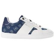 Kengät Guess  Chaussures  37