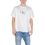 Pitkähihainen poolopaita Calvin Klein Jeans  SS Hero Monologo Tee LV04...
