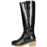 Saappaat Manas  3132  37