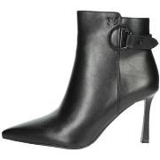 Kengät Laura Biagiotti  8827  38