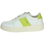 Kengät Saint Sneakers  TENNIS  36