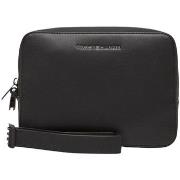 Pikkulaukut Tommy Hilfiger  TH FOUNDATION WASHBAG AM0AM13527  Yksi Kok...