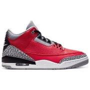 Kengät Nike  Jordan Iii Retro SE  41