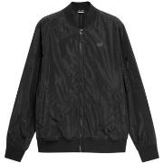 Takit 4F  KUMC001  EU S