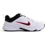 Kengät Nike  Defyallday 4E  44