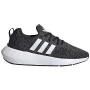 Lastenkengät adidas  Swift Run 22  38