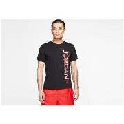 Lyhythihainen t-paita Nike  CU1683010  EU M