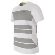 Lyhythihainen t-paita New Balance  MT53406WSV  EU M
