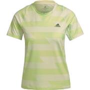 Lyhythihainen t-paita adidas  Fast Aop  EU XS