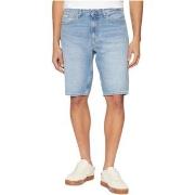 Shortsit & Bermuda-shortsit Calvin Klein Jeans  J30J327513  US 29