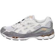 Kengät Asics  1203A383  42