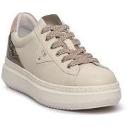 Kengät NeroGiardini  NERO GIARDINI 710 VELVET MILK  39