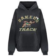 Svetari Newtone  SKYLER BAKER  T2